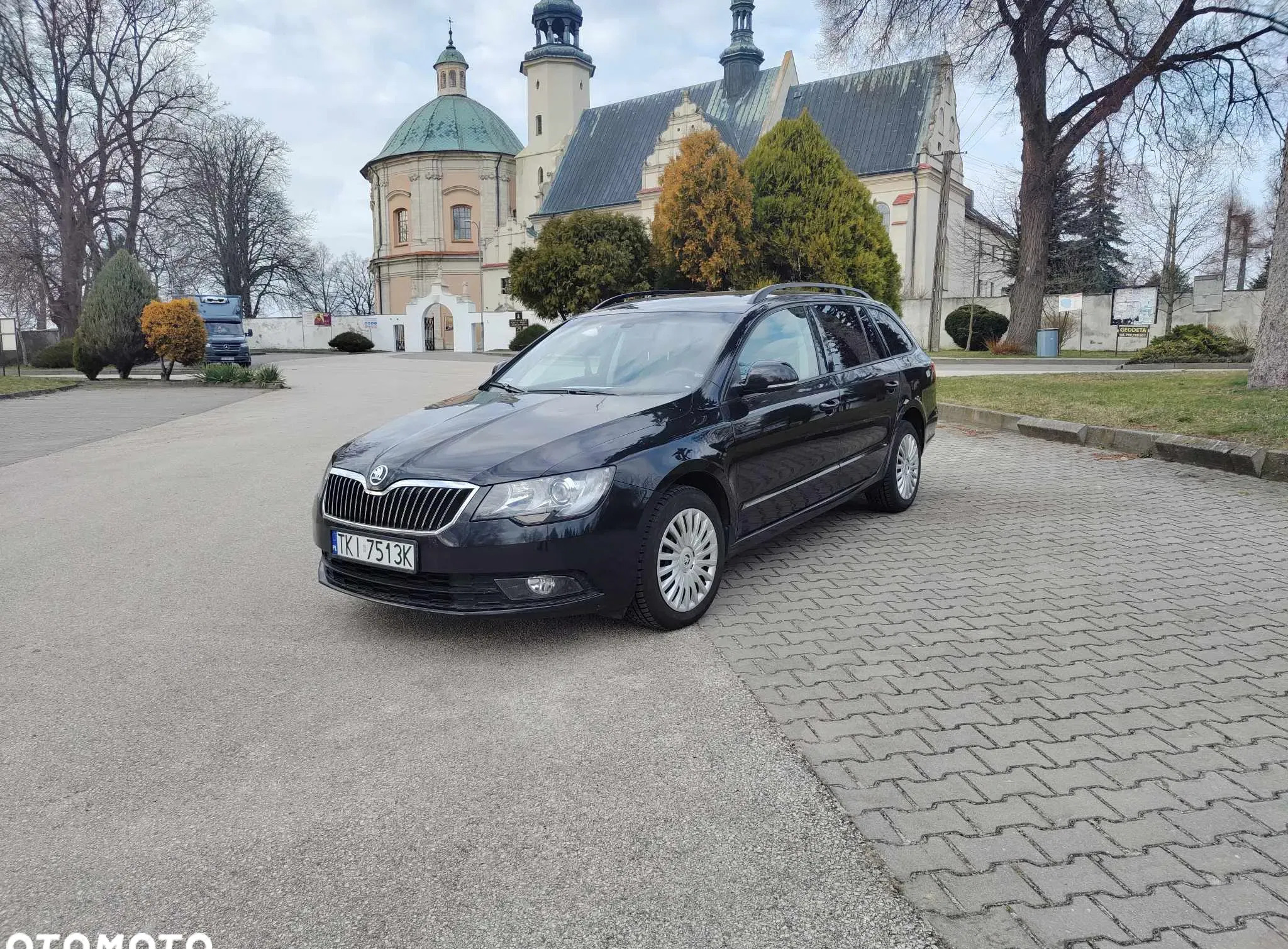 samochody osobowe Skoda Superb cena 41500 przebieg: 90000, rok produkcji 2014 z Wałbrzych
